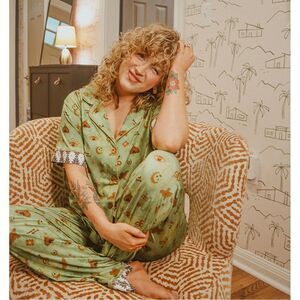 Allie Falcon Painted Dwellings Pajama Bottoms Size Large